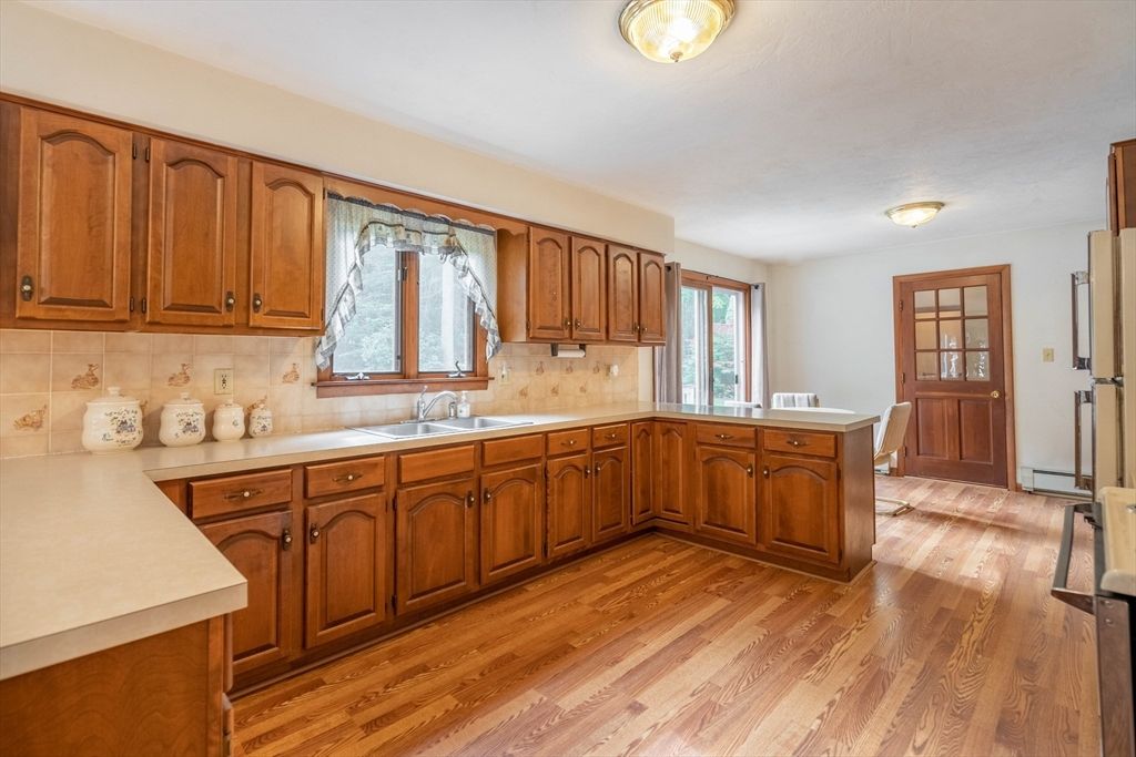 Interior, Kitchen, Wood Texture Flooring