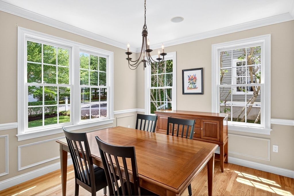 Chandelier, Dining room, Interior, Wood Texture Flooring