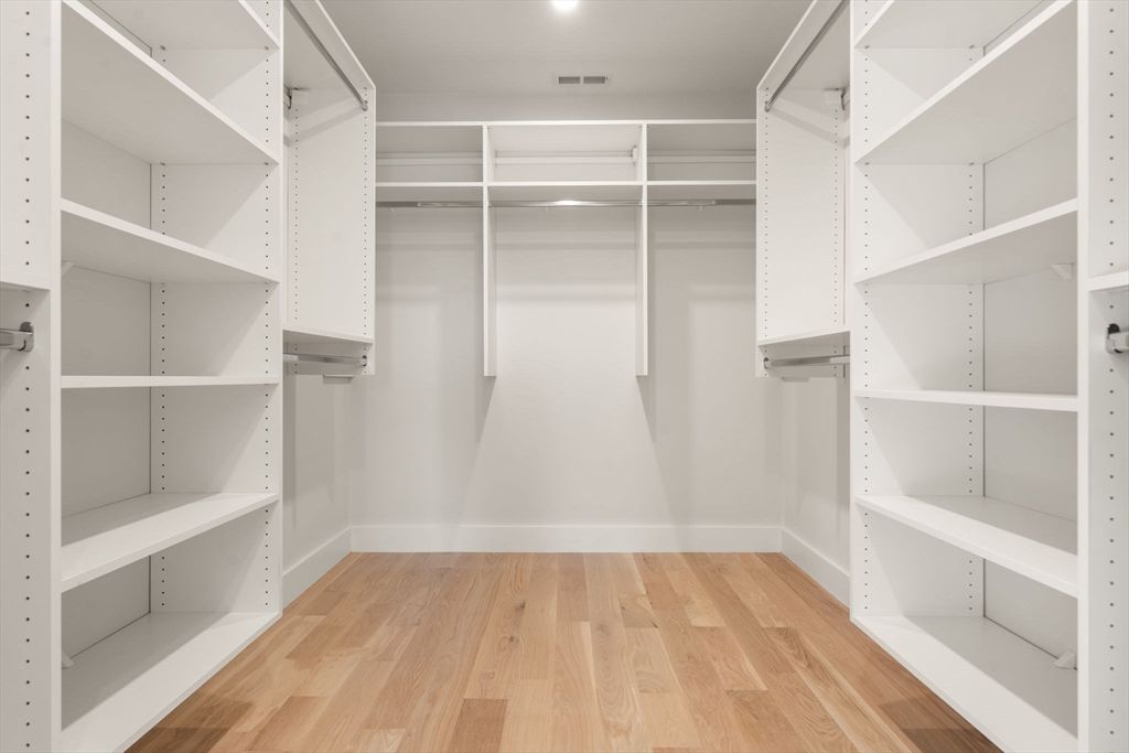 Interior, Recessed Lighting, Walk-in Closets, Wood Texture Flooring