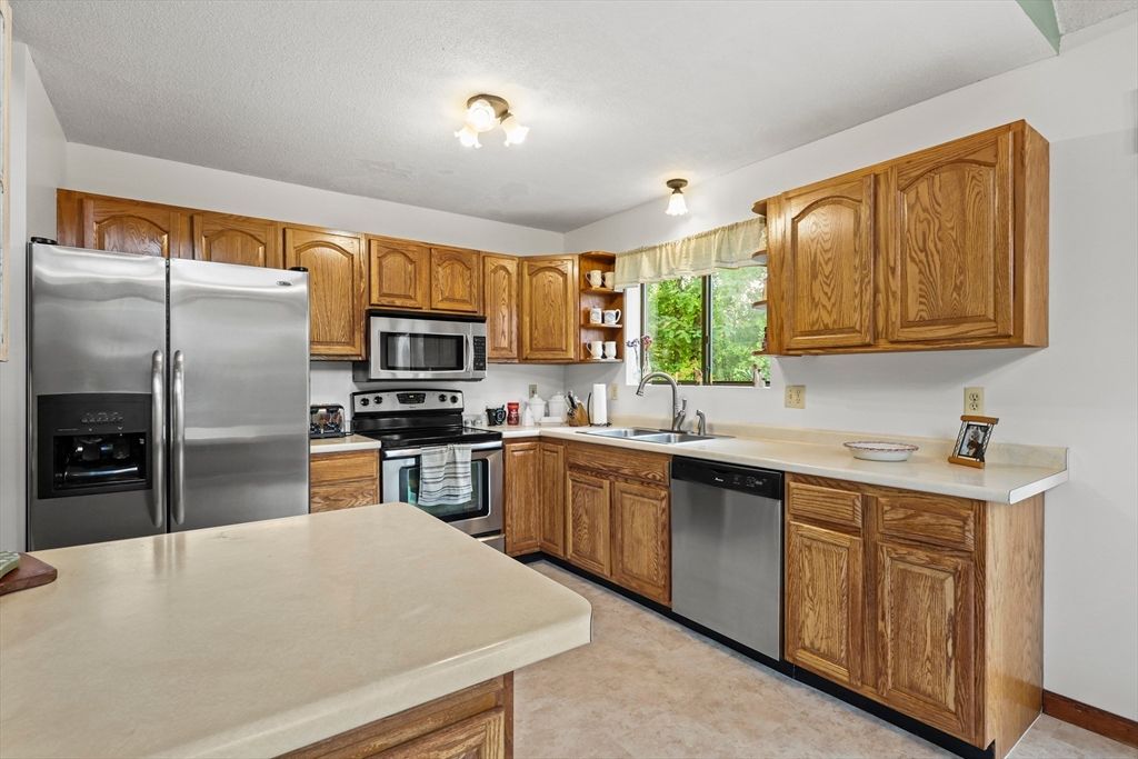 Interior, Kitchen, Stainless Steel Appliances