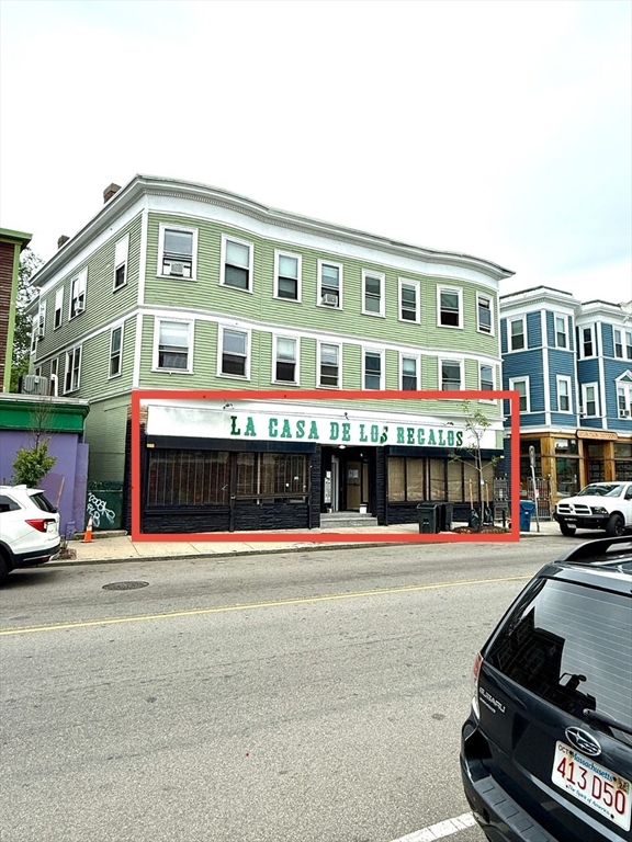 Exterior, Facade, Chicago School