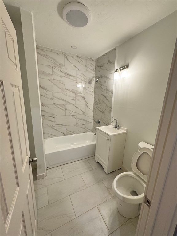 Bathroom, Interior, Marble Walls