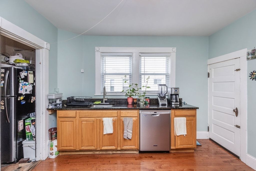 Interior, Kitchen, Wood Texture Flooring