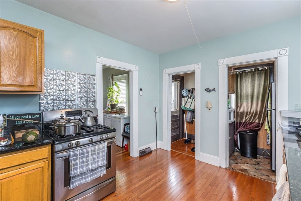 Interior, Kitchen, Stainless Steel Appliances, Wood Texture Flooring