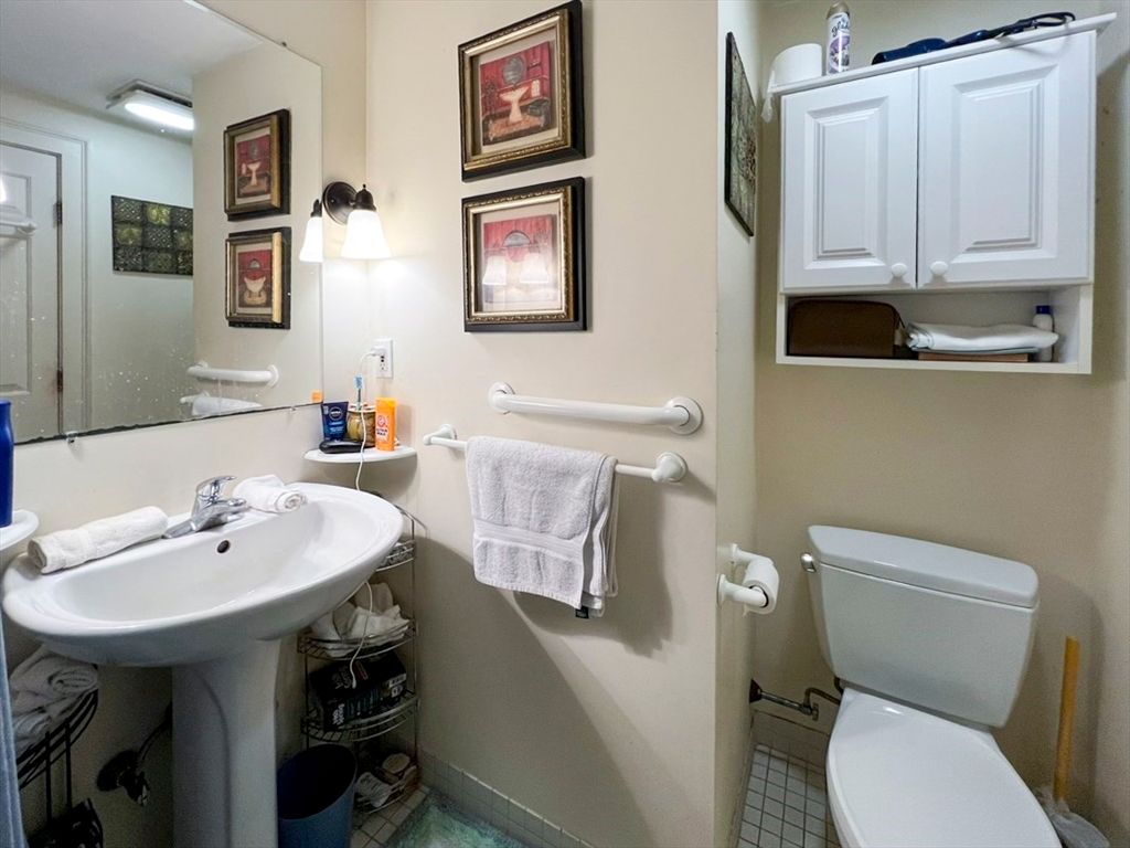 Bathroom, Interior