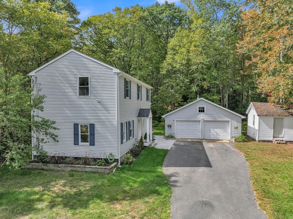 Backyard, Detached Garage, Exterior