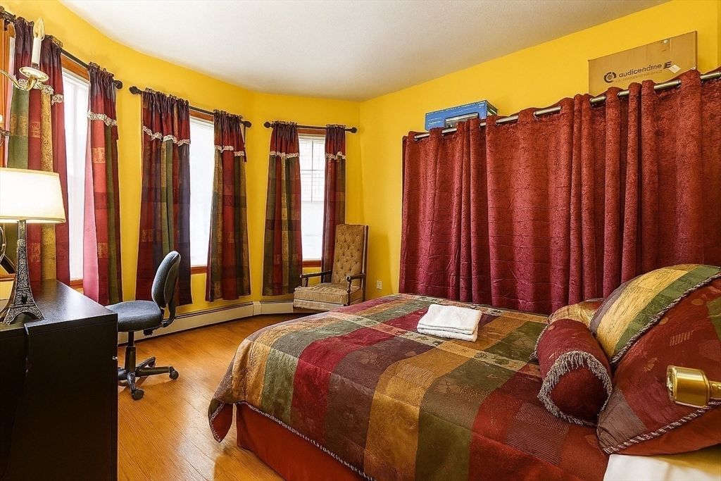 Bedroom, Home Office, Interior, Wood Texture Flooring