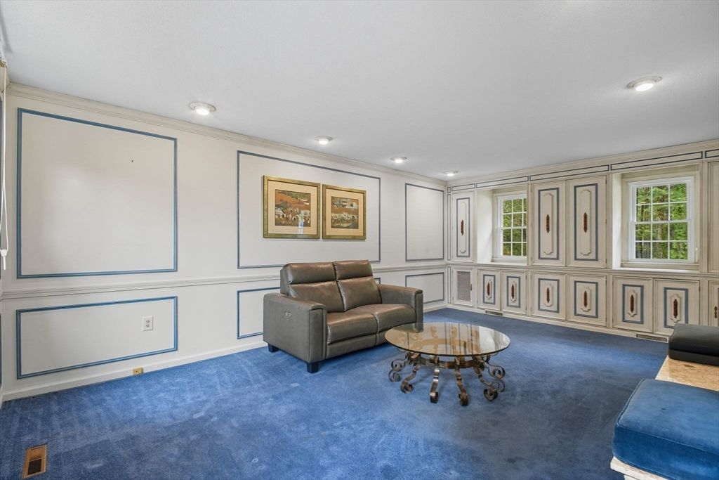 Interior, Living room, Recessed Lighting