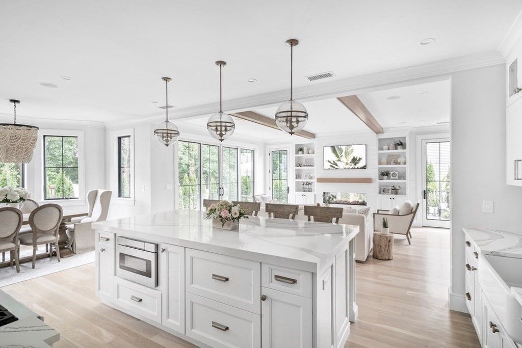 Dining room, Interior, Kitchen, Living room, Pendant Lights, Recessed Lighting, Wooden Beams, Wood Texture Flooring
