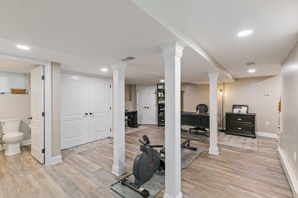 Bathroom, Fitness Equipment, Interior, Recessed Lighting, Wood Texture Flooring