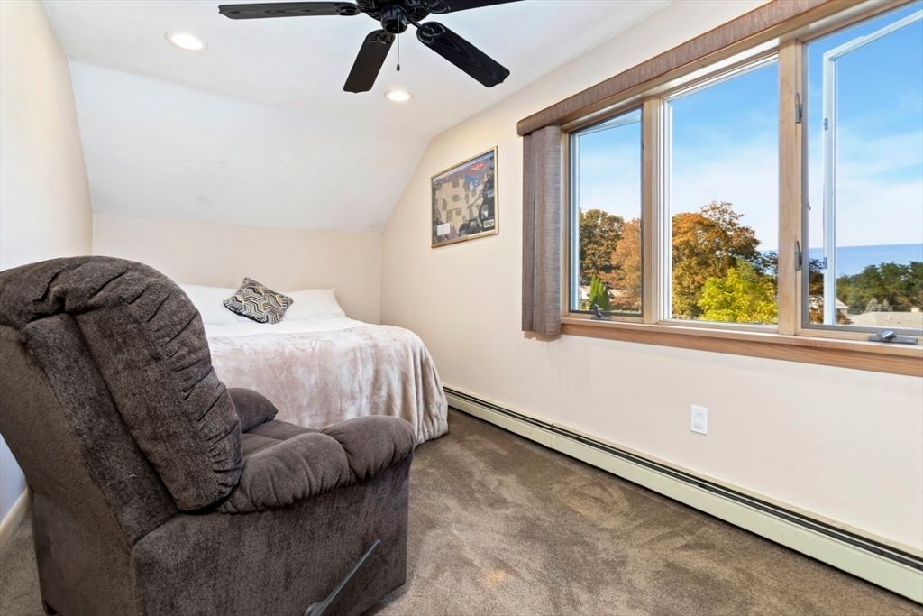Bedroom, Interior, Recessed Lighting, Water