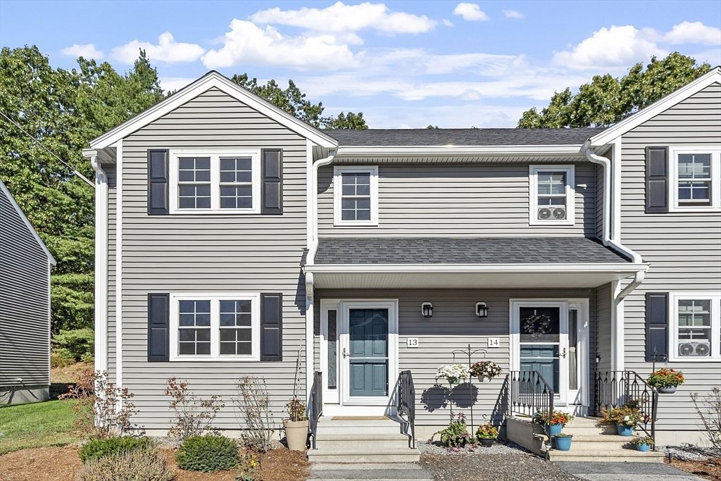 Exterior, Facade, American Craftsman