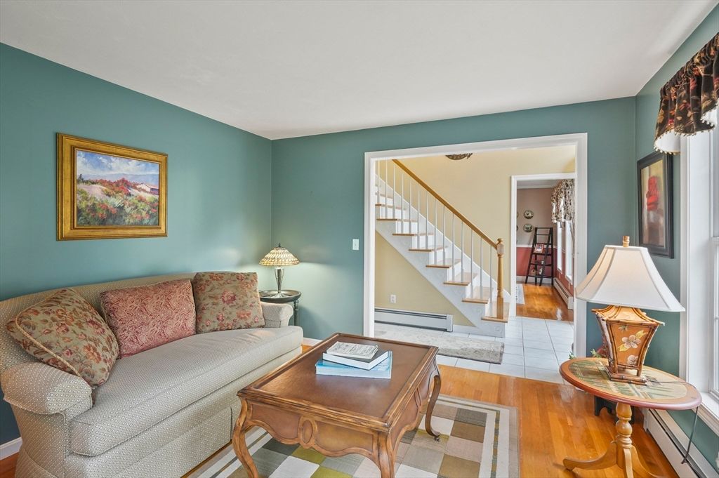 Interior, Living room, Wood Texture Flooring