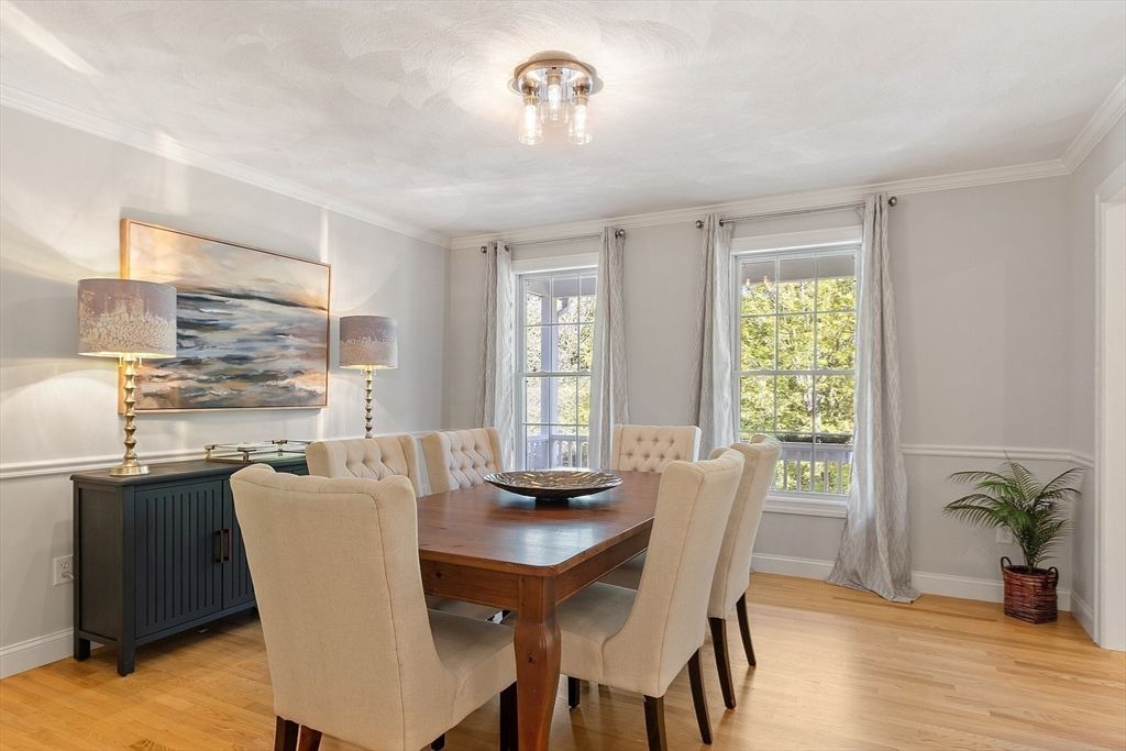 Dining room, Interior, Wood Texture Flooring