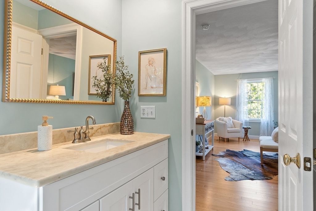 Bathroom, Interior, Wood Texture Flooring