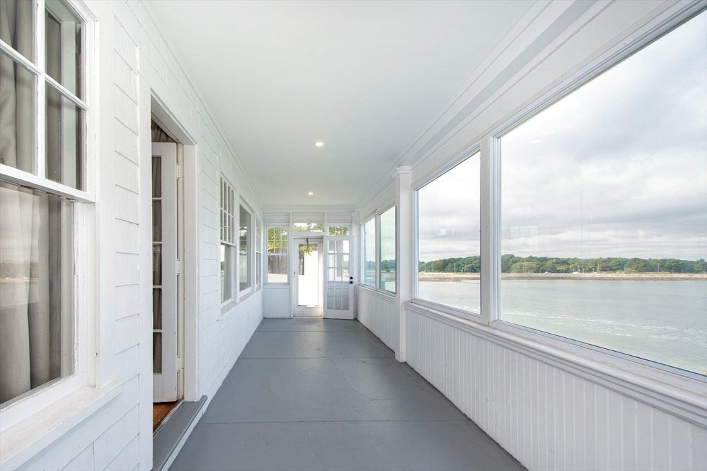 Interior, Recessed Lighting, Water