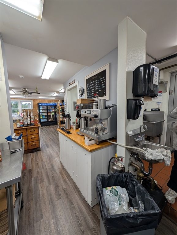 Interior, Kitchen, Wood Texture Flooring