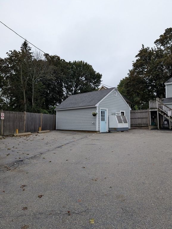 Backyard, Detached Garage, Exterior