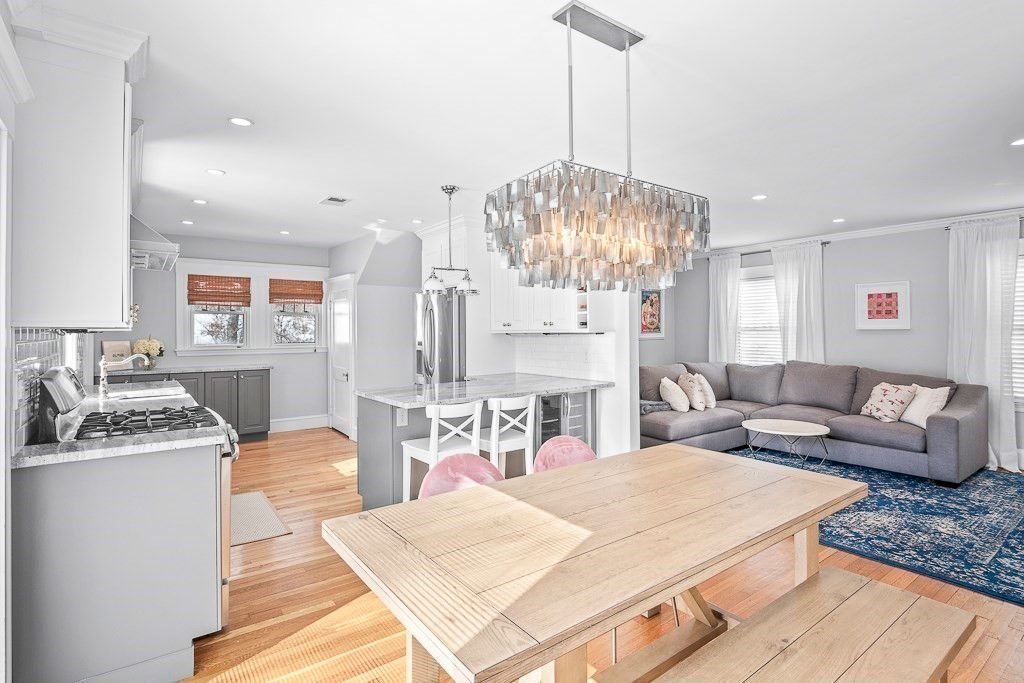 Interior, Kitchen, Living room, Pendant Lights, Recessed Lighting, Stainless Steel Appliances, Wood Texture Flooring