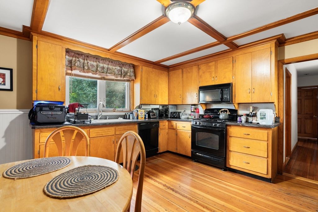 Interior, Kitchen, Wooden Beams, Wood Texture Flooring