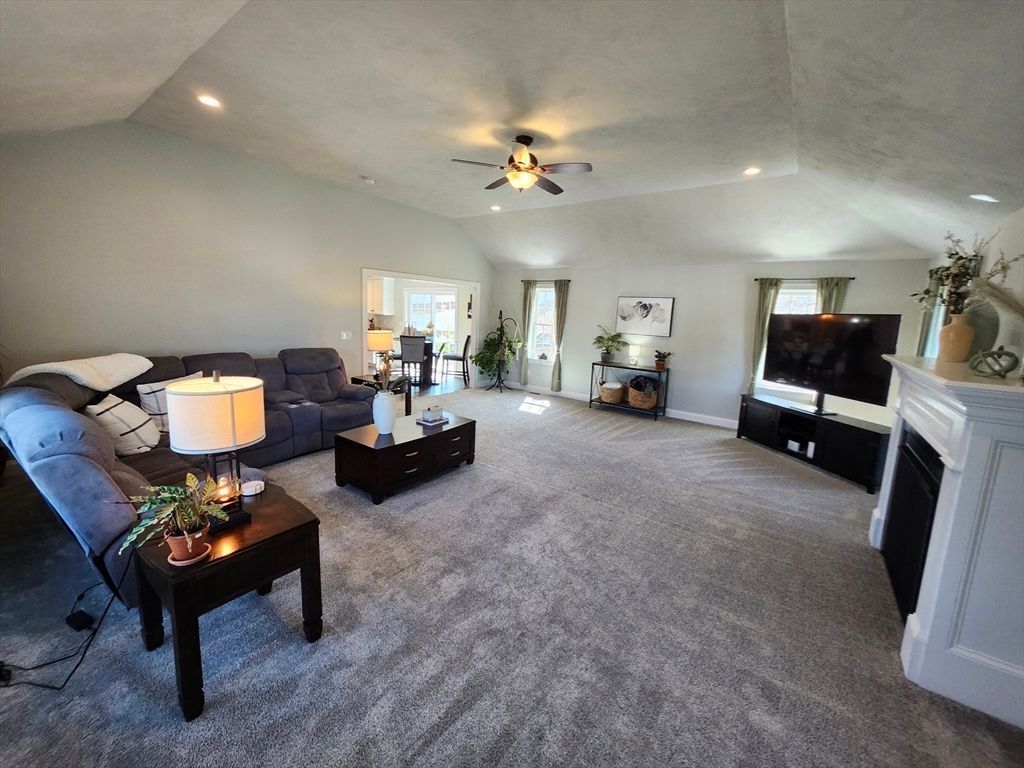 Fireplace, Interior, Living room, Recessed Lighting