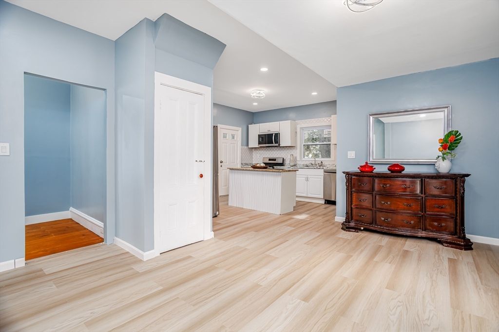 Interior, Kitchen, Recessed Lighting, Wood Texture Flooring