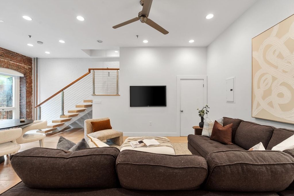 Interior, Living room, Recessed Lighting, Stone Walls, Wood Texture Flooring