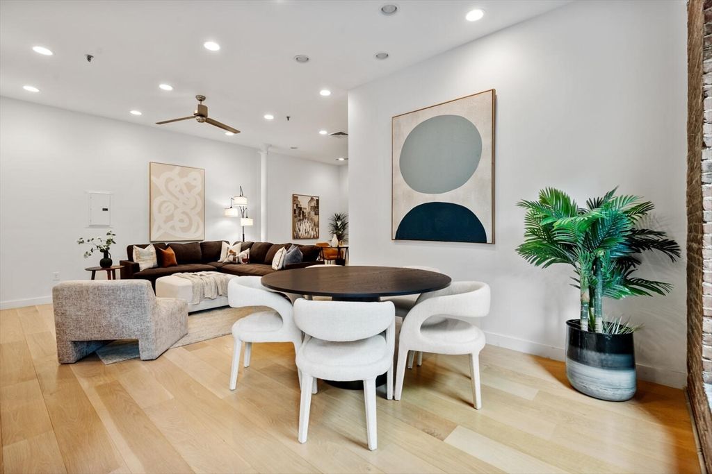 Dining room, Interior, Living room, Recessed Lighting, Wood Texture Flooring