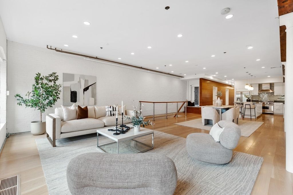 Dining room, Interior, Kitchen, Living room, Pendant Lights, Recessed Lighting, Stainless Steel Appliances, Wood Texture Flooring