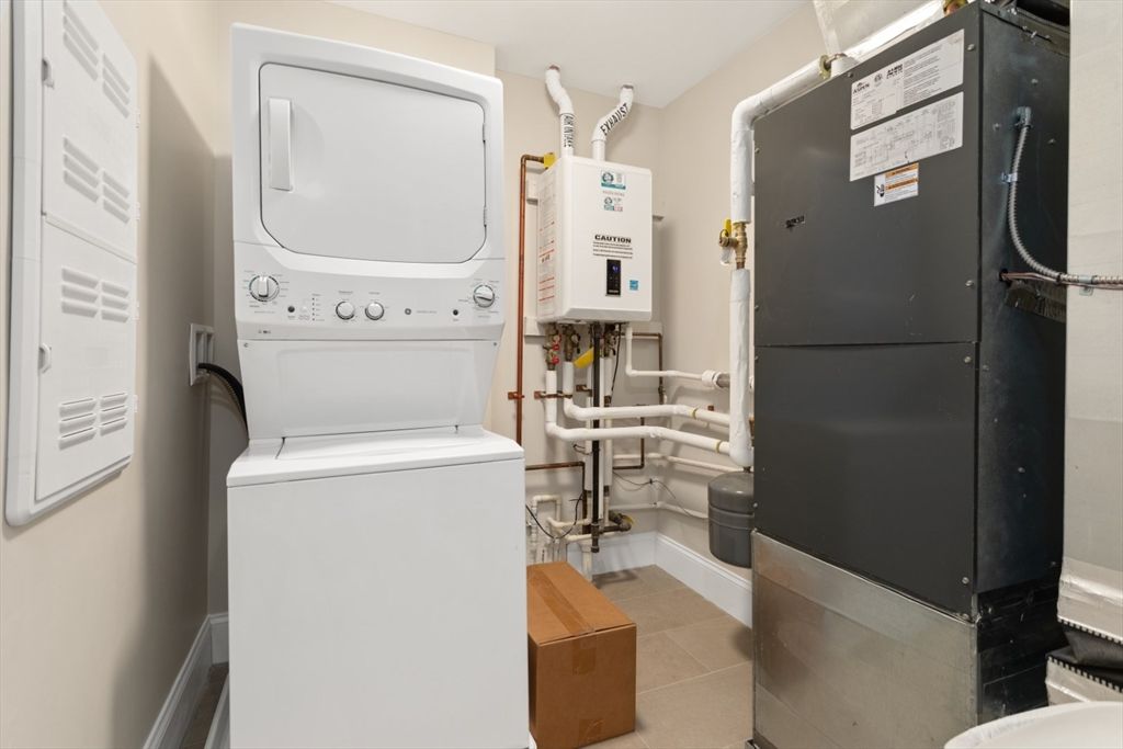 Interior, Utility Closets, Washer