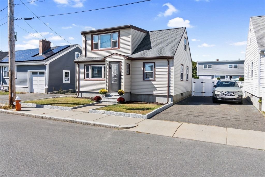 Attached, Exterior, Facade, Solar Panels, Cape Cod