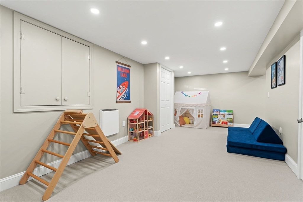 Interior, Recessed Lighting