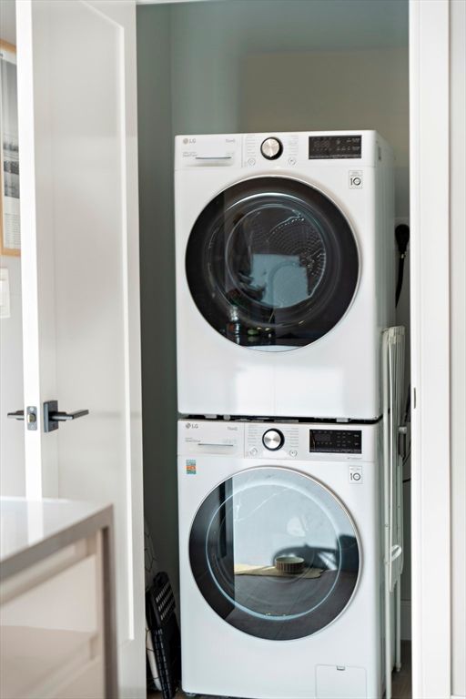 Interior, Utility Closets, Washer