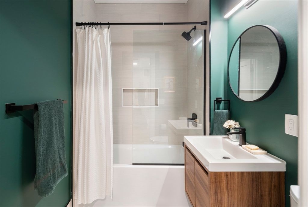 Bathroom, Glass Shower, Interior
