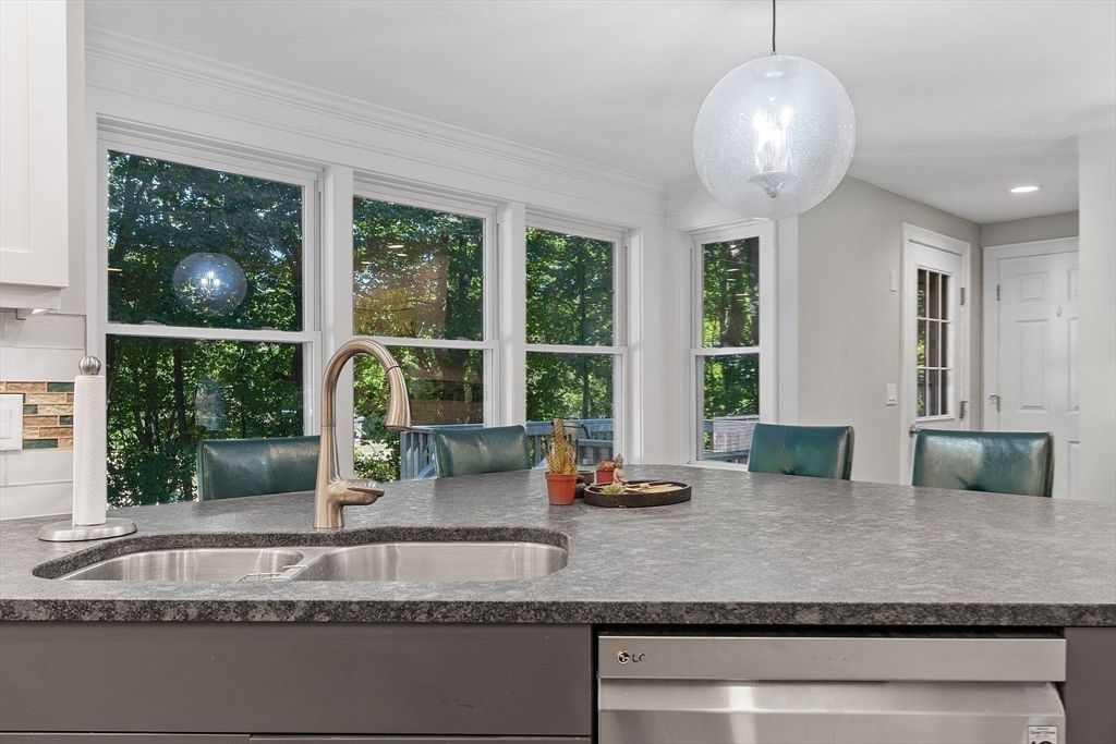 Interior, Kitchen, Pendant Lights, Recessed Lighting