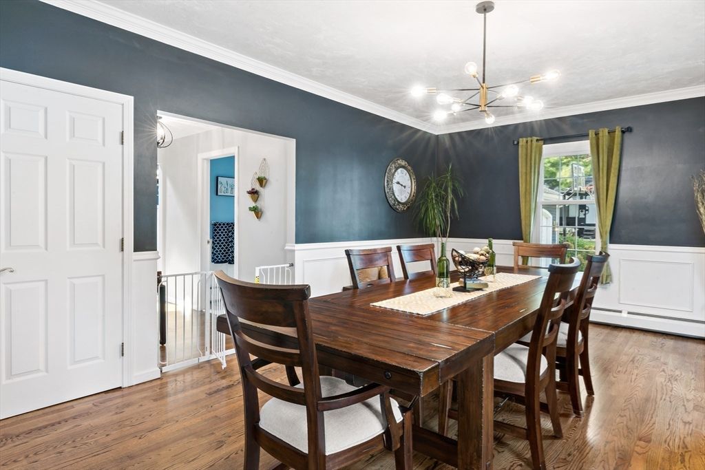 Dining room, Interior, Pendant Lights, Wood Texture Flooring