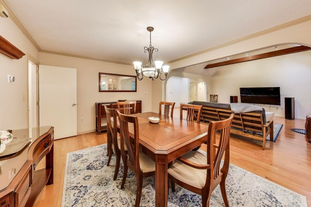 Chandelier, Dining room, Interior, Wood Texture Flooring