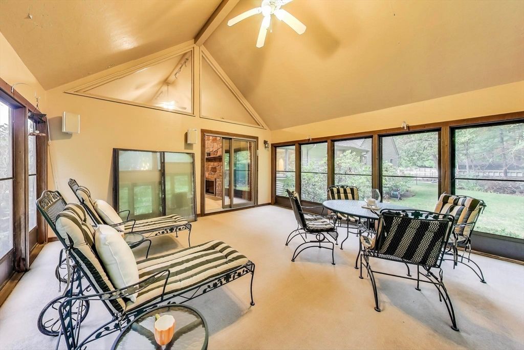 Dining room, Interior, Sun Room