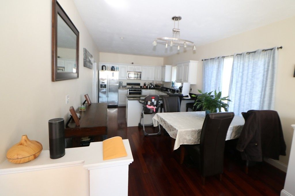 Dining room, Interior, Kitchen, Stainless Steel Appliances, Wood Texture Flooring