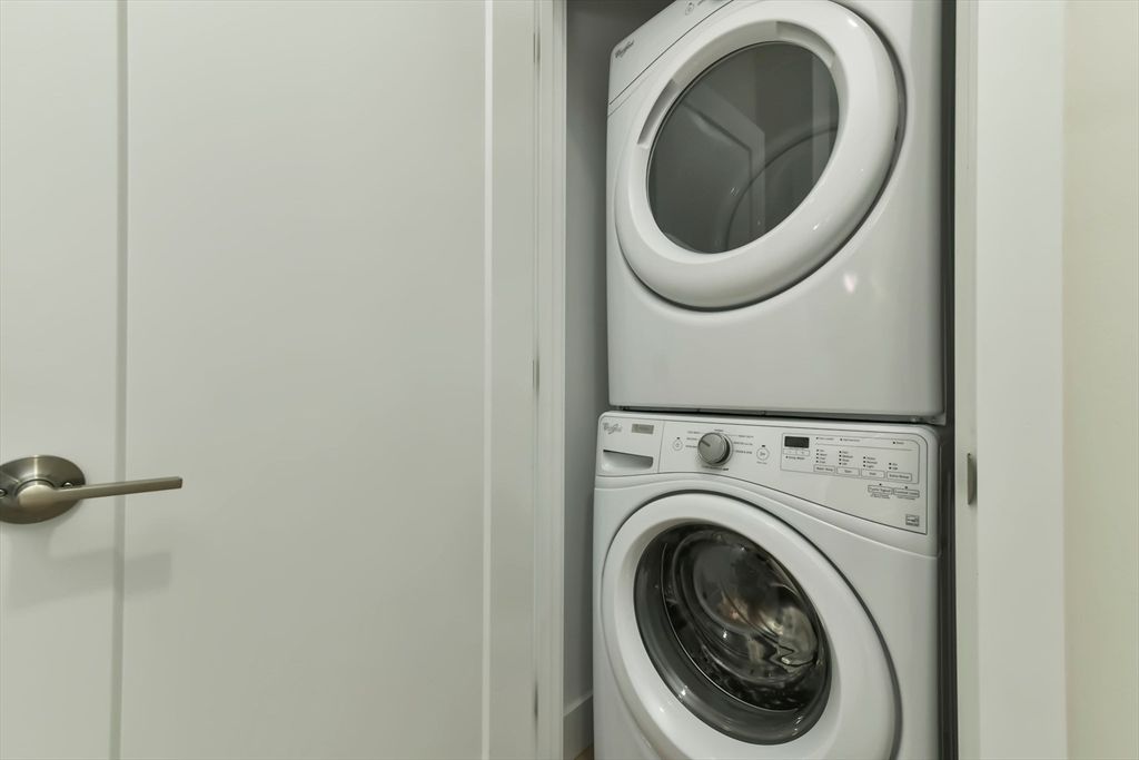 Interior, Utility Closets, Washer