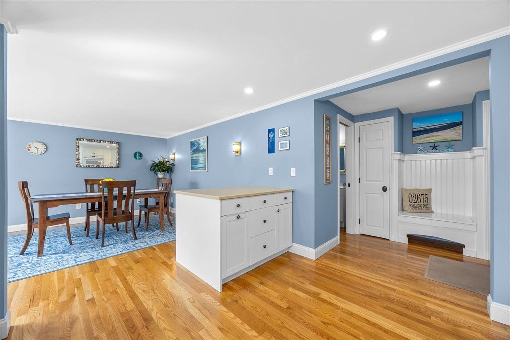 Dining room, Interior, Recessed Lighting, Wood Texture Flooring