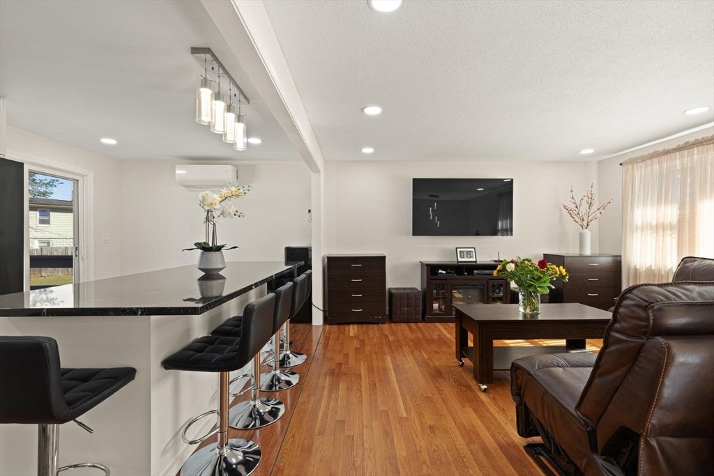 Dining room, Interior, Pendant Lights, Recessed Lighting, Wood Texture Flooring