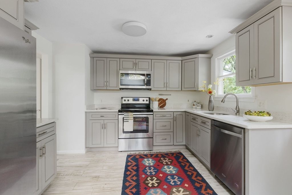 Interior, Kitchen, Marble, Recessed Lighting, Stainless Steel Appliances