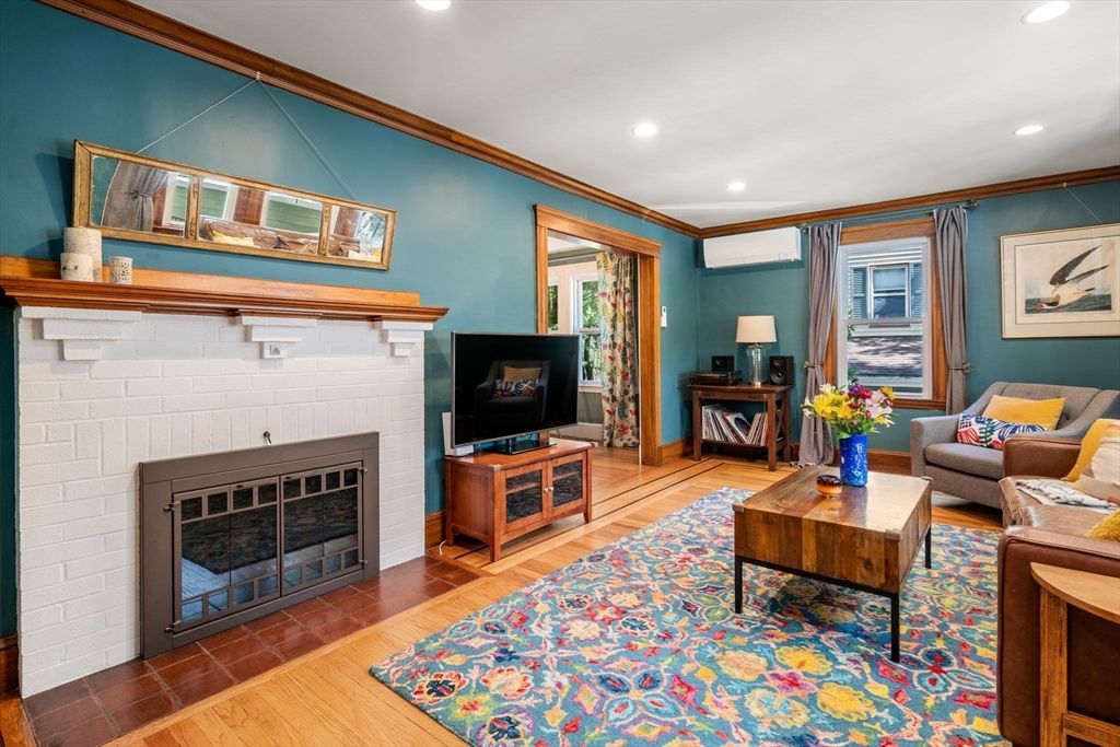 Fireplace, Interior, Living room, Recessed Lighting, Wood Texture Flooring
