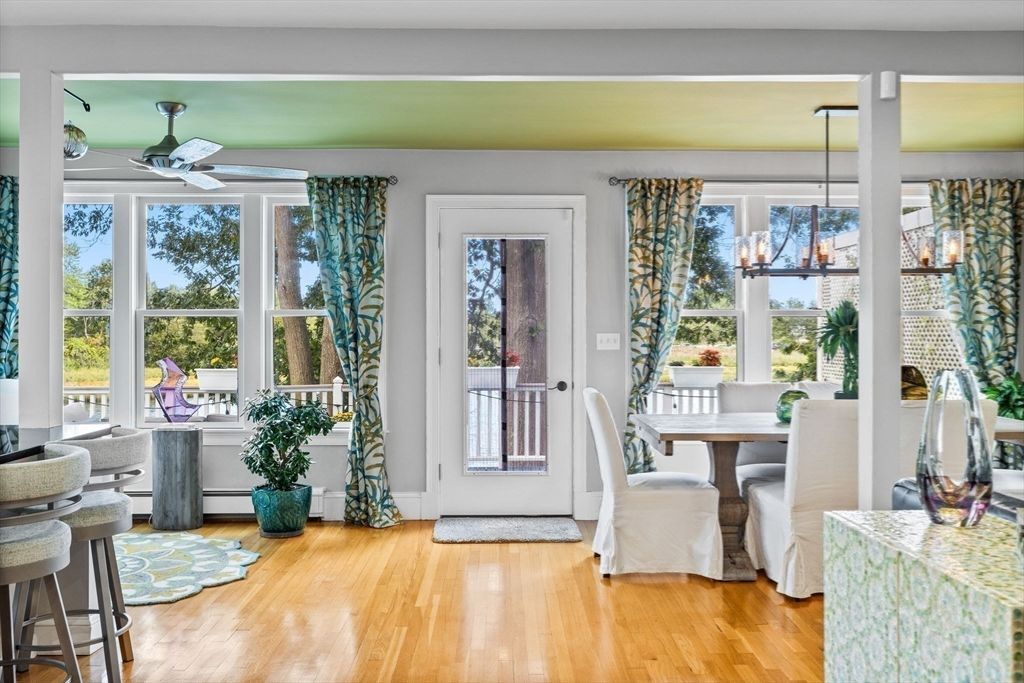 Dining room, Interior, Pendant Lights, Wood Texture Flooring