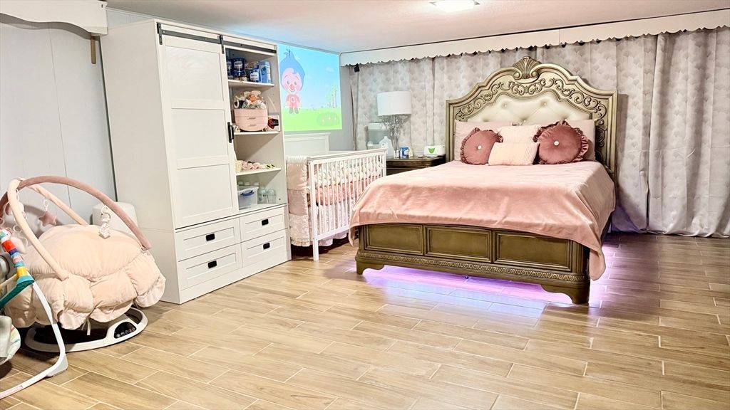 Bedroom, Interior, Wood Texture Flooring