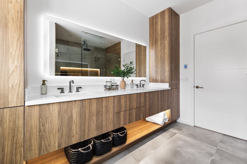 Bathroom, Dual Sink Vanities, Glass Shower, Interior