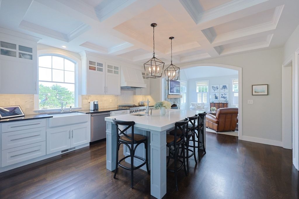 Chandelier, Interior, Kitchen, Living room, Pendant Lights, Recessed Lighting, Stainless Steel Appliances, Wood Texture Flooring