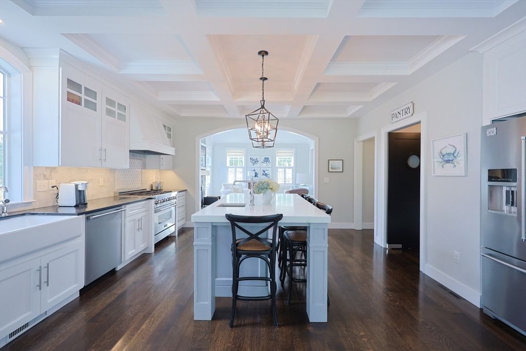 Chandelier, Interior, Kitchen, Pendant Lights, Recessed Lighting, Wood Texture Flooring