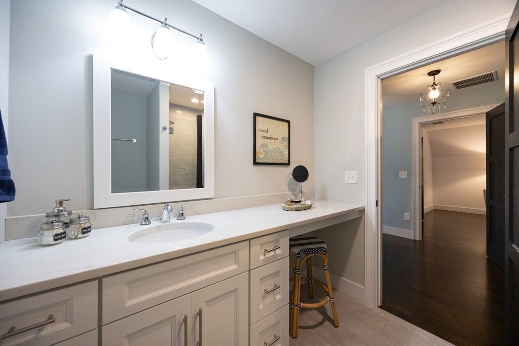 Bathroom, Dual Sink Vanities, Interior, Wood Texture Flooring